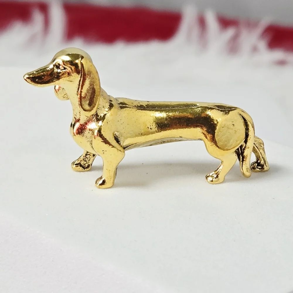 Mini Vintage Brass Dachshund Figurine Antique Gold Weiner Dog Decor Tiny Gifts